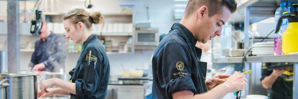 Das Koch- und Servicepersonal bleibt wichtiger Bestandteil von Restaurants.